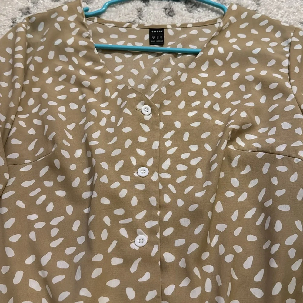 Patterned Blouse - Picture 2 of 3